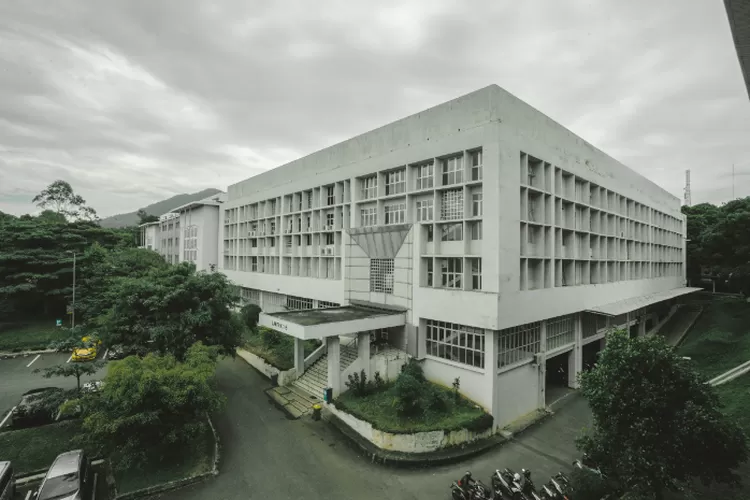 Perguruan Tinggi Unggul di Kota Manado